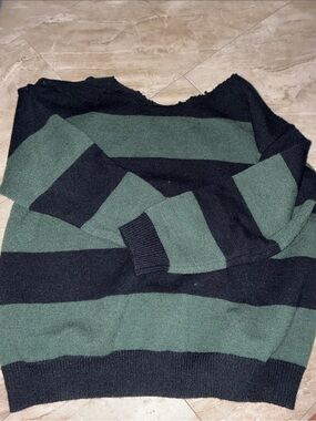 Striped Crewneck Sweater - Black & Green